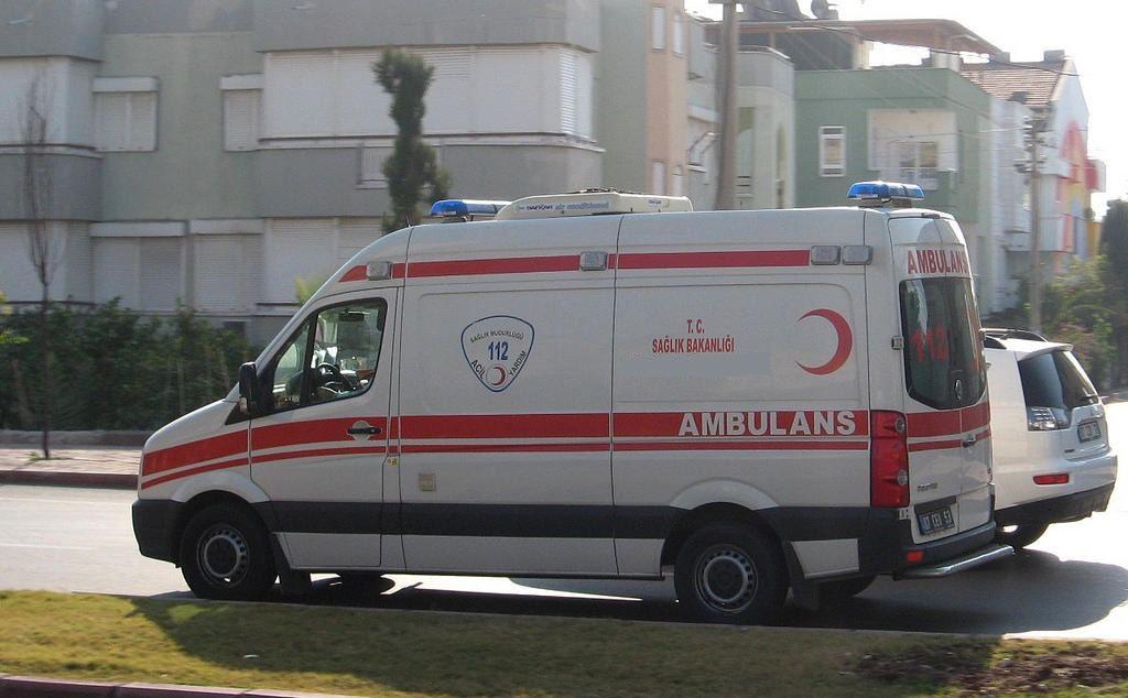 Turkish policemen seriously injured from heavy explosion in Bingol