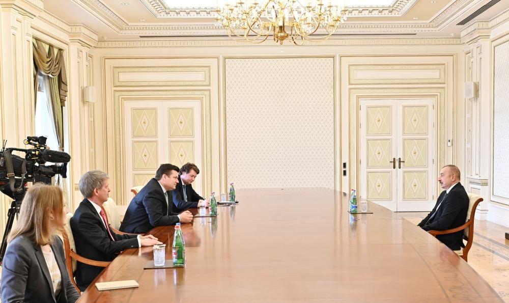 President receives UK Minister for Armed Forces [UPDATE]