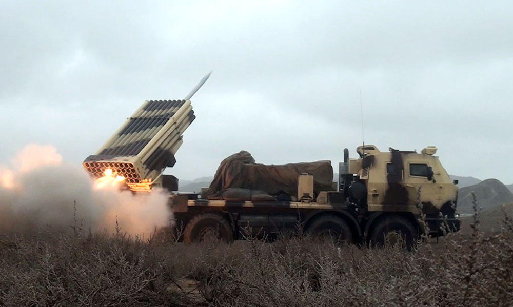 Army’s rocket, artillery units hold firing drills [VIDEO]