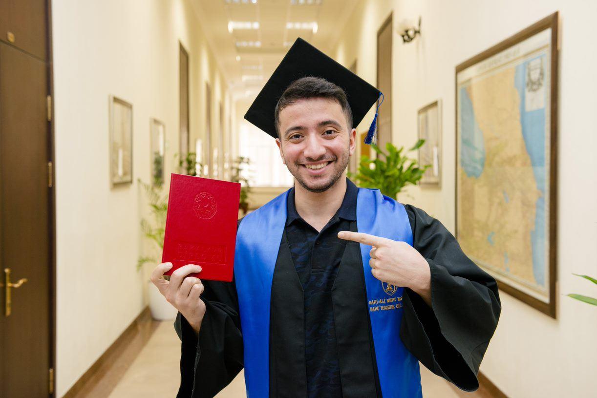 Azerbaijani student gets job at Google