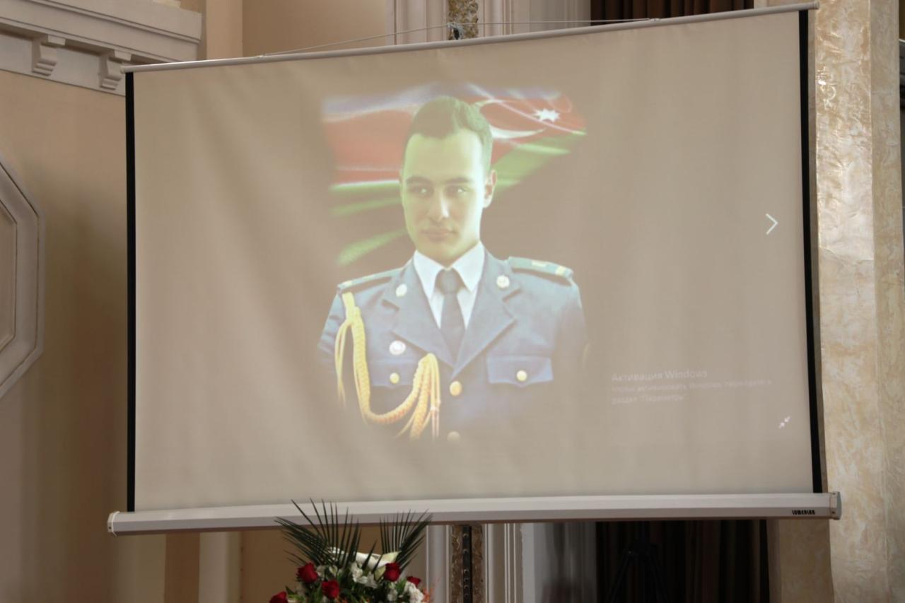 Baku Music Academy pays tribute to national hero [PHOTO]