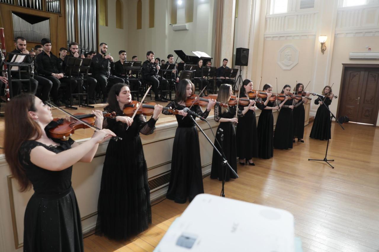 Baku Music Academy pays tribute to national hero [PHOTO] - Gallery Image