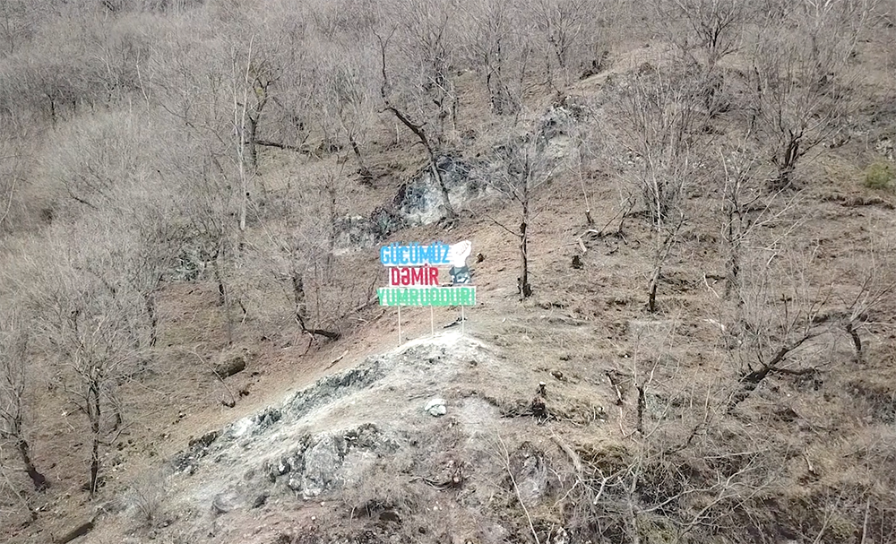 Azerbaijani Defense Ministry presents review of events of last week [VIDEO]