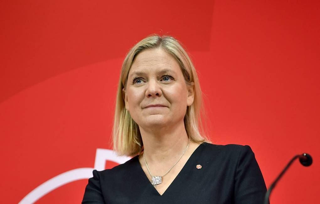 Swedish PM to apply for NATO membership in June of this year