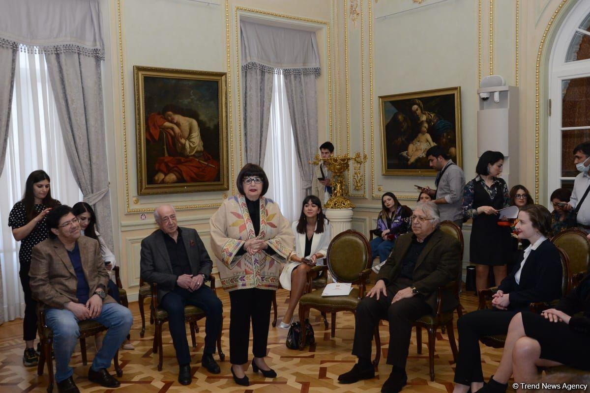 Georgian art personalities visit the National Museum of Art [PHOTO]