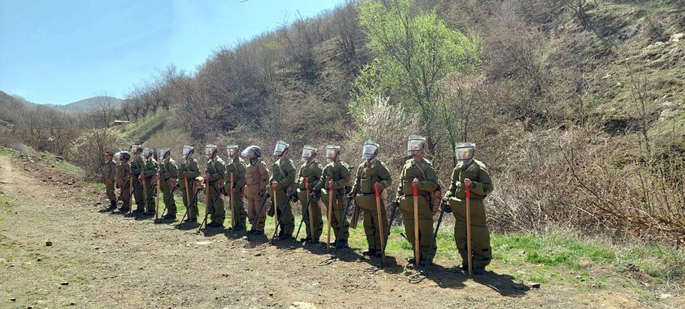 Azerbaijani MoD talks ongoing mine-clearing activities in liberated areas [PHOTO/VIDEO]