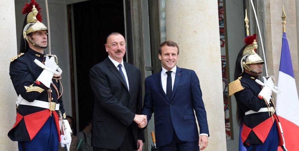 President Ilham Aliyev congratulates French President Emmanuel Macron