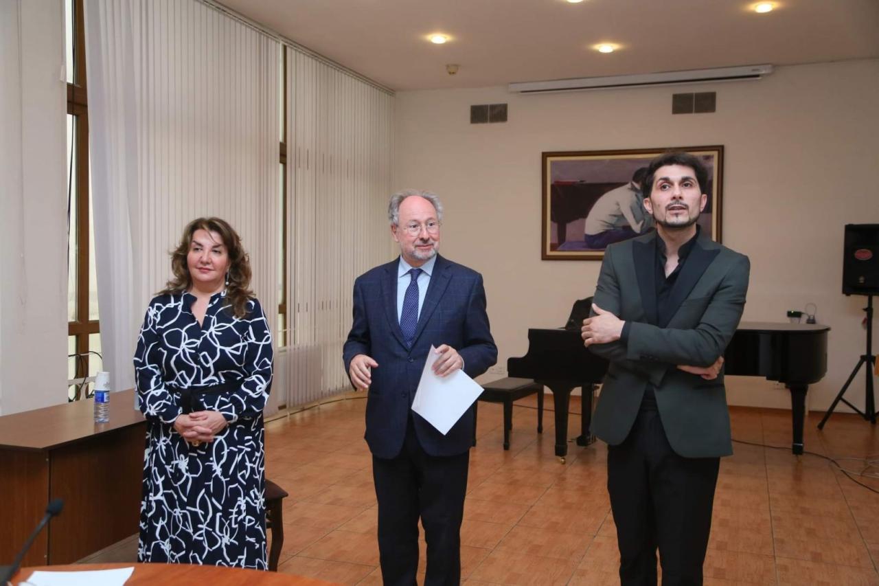 Italian maestro shares secrets of vocal arts [PHOTO]