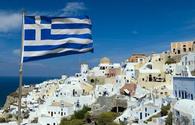 Greece lifts COVID curbs for travellers ahead of key summer season