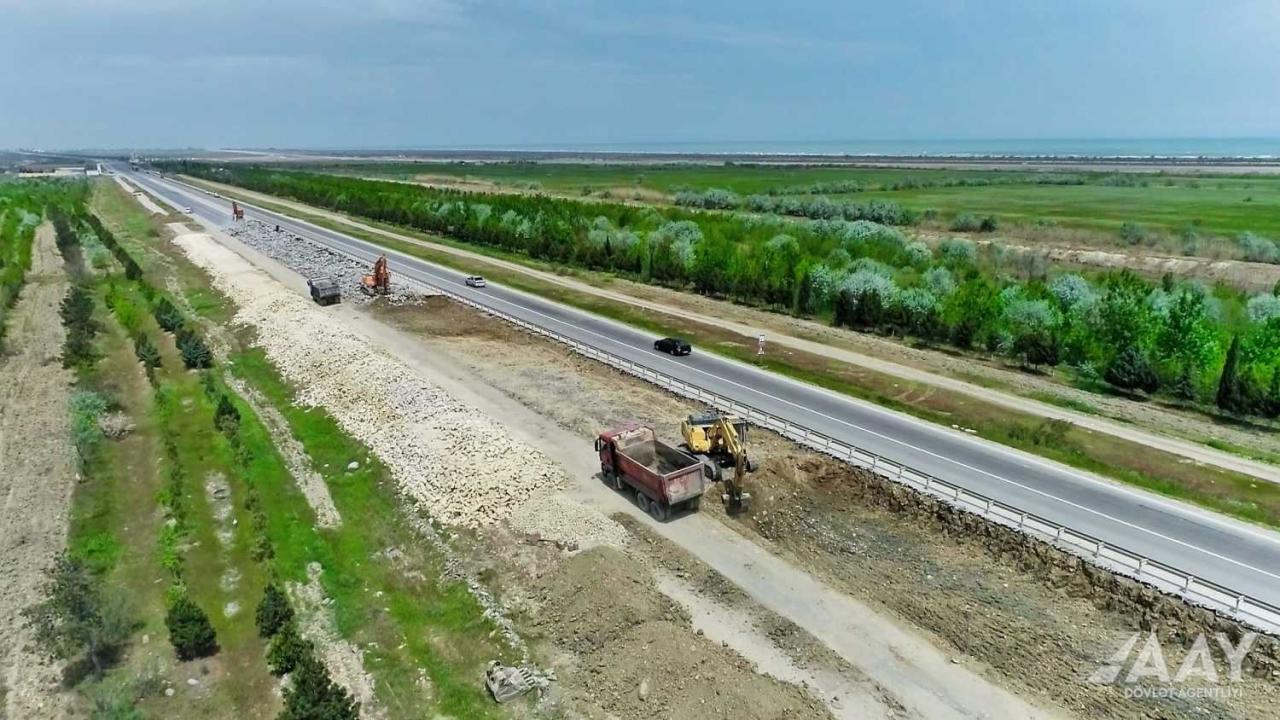 Renovation of Baku-Guba-Russian border highway underway [PHOTO/VIDEO] - Gallery Image