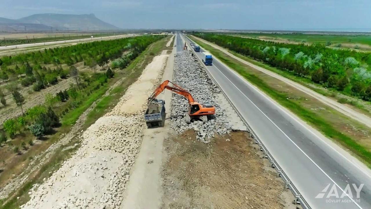 Renovation of Baku-Guba-Russian border highway underway [PHOTO/VIDEO]