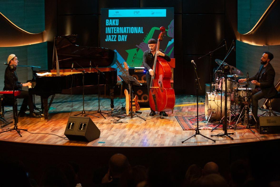 Ruslan Aghababayev's jazz trio shines at Mugham Center [PHOTO/VIDEO]
