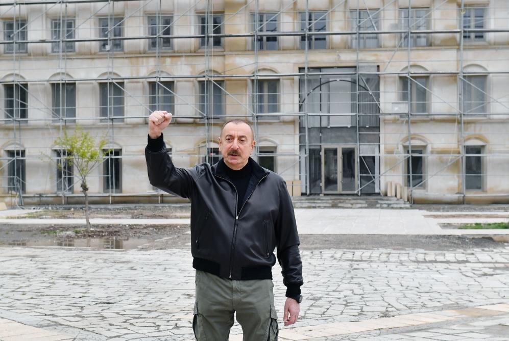 President: Heydar Aliyev founding father of Azerbaijani statehood [UPDATE]