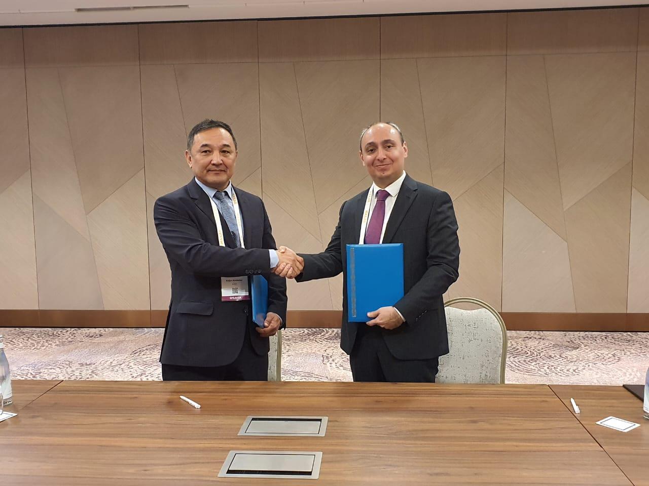 Azercosmos, Kazakh Gharysh Sapary sign cooperation accord [PHOTO]