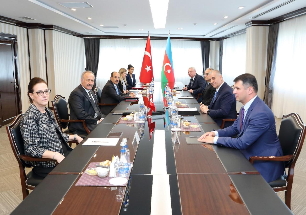 Baku, Ankara vow to further bolster military co-op, improve regional security, peace [PHOTO]