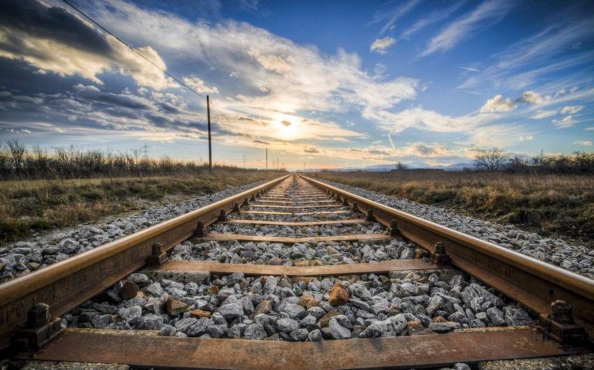 Azerbaijan Railways considering raising prices for international cargo transportation
