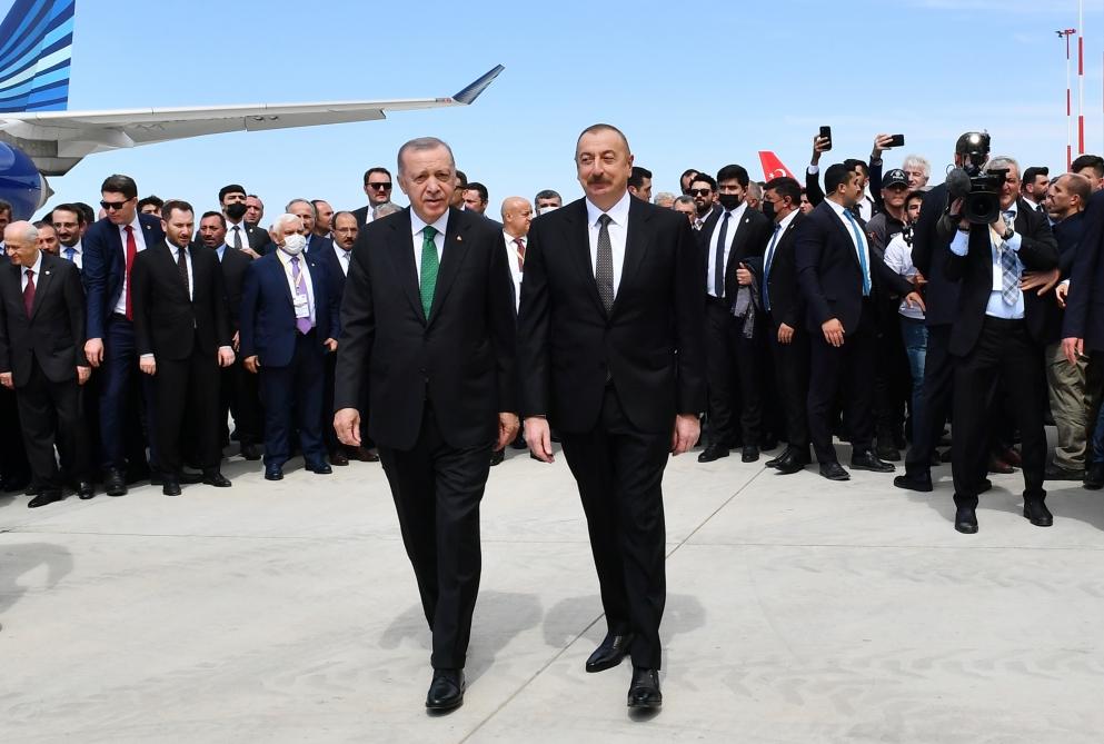 President Ilham Aliyev arrives in Turkey for working visit [UPDATE]