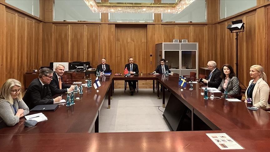 Turkish FM meets with Finnish, Swedish counterparts