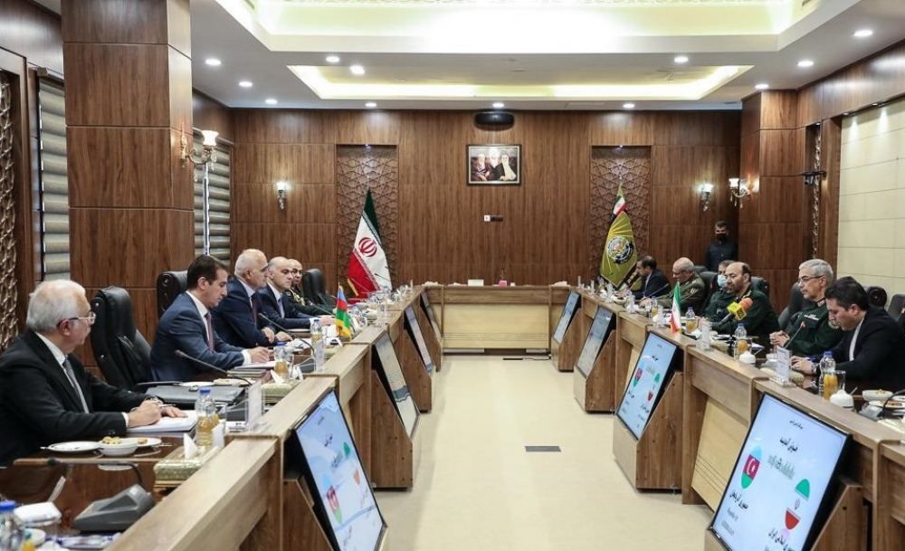 Azerbaijani deputy premier discusses development of relations with Iranian top officials [PHOTO]