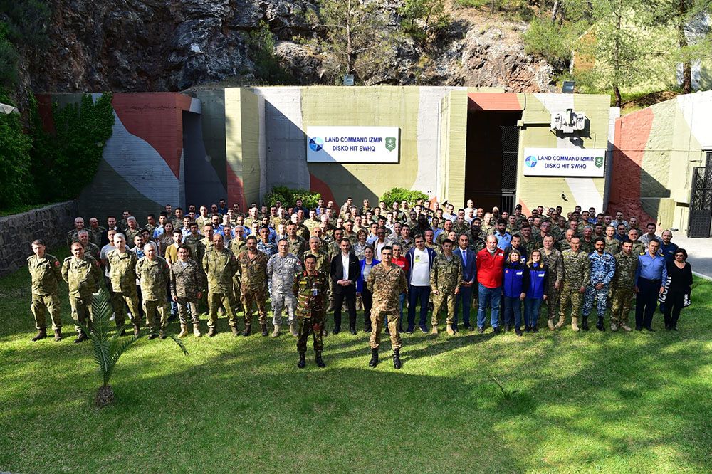 To hone skills, Azerbaijani servicemen join Efes-2022 int'l drills in Turkey