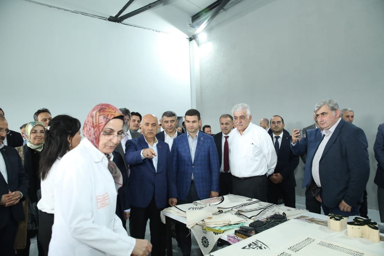 Turkish minister visits souvenir factory in Azerbaijan's Jabrayil [PHOTO] - Gallery Image
