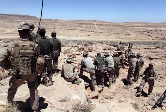 Jordan's army kills four smugglers at border with Syria