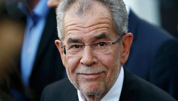 Austrian President Van der Bellen to run for second term