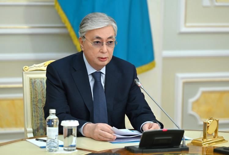 Kazakh president talks strategic importance of construction of transport arteries