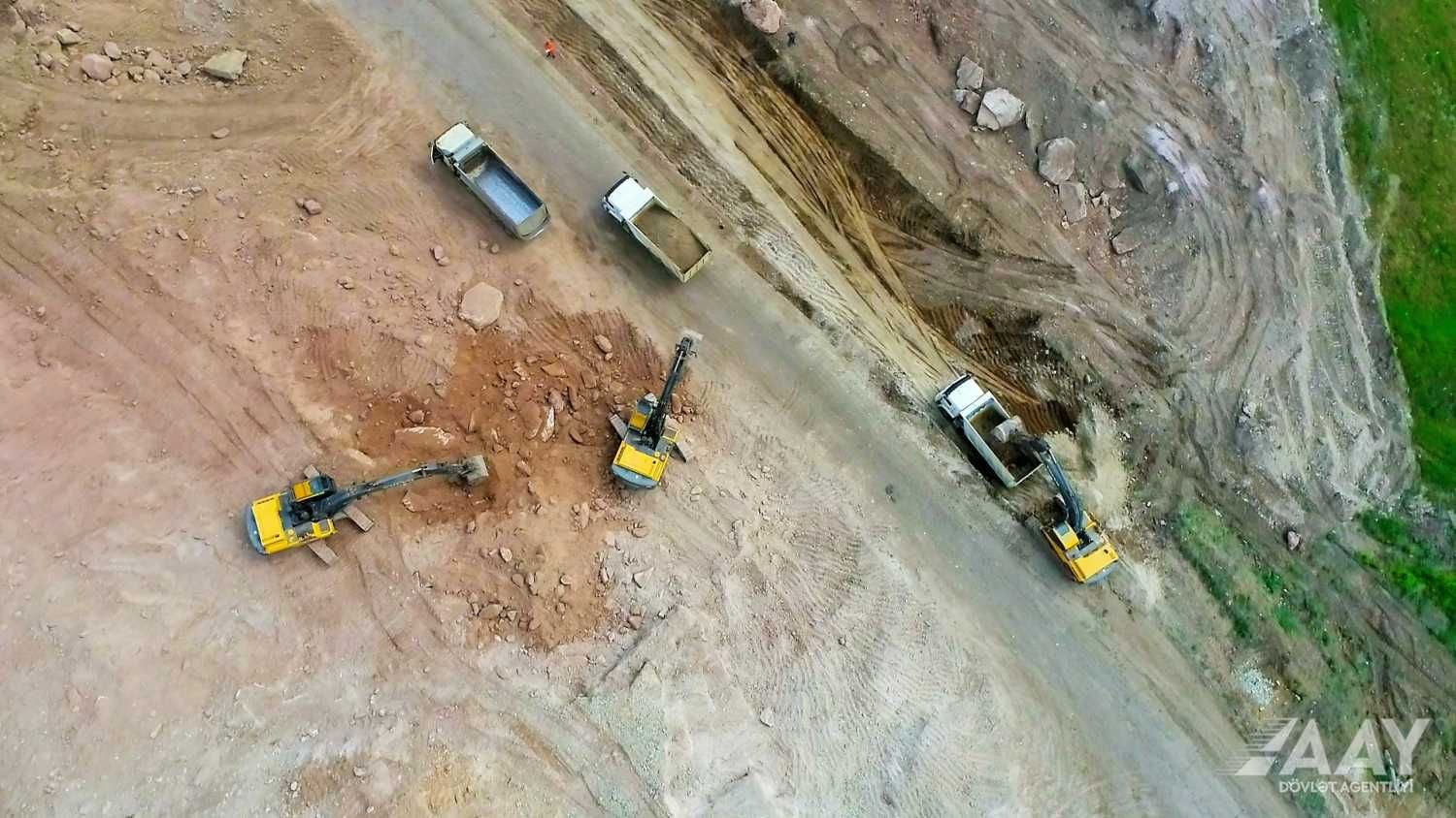 Construction of Fuzuli-Hadrut highway underway in liberated lands [PHOTO/VIDEO] - Gallery Image