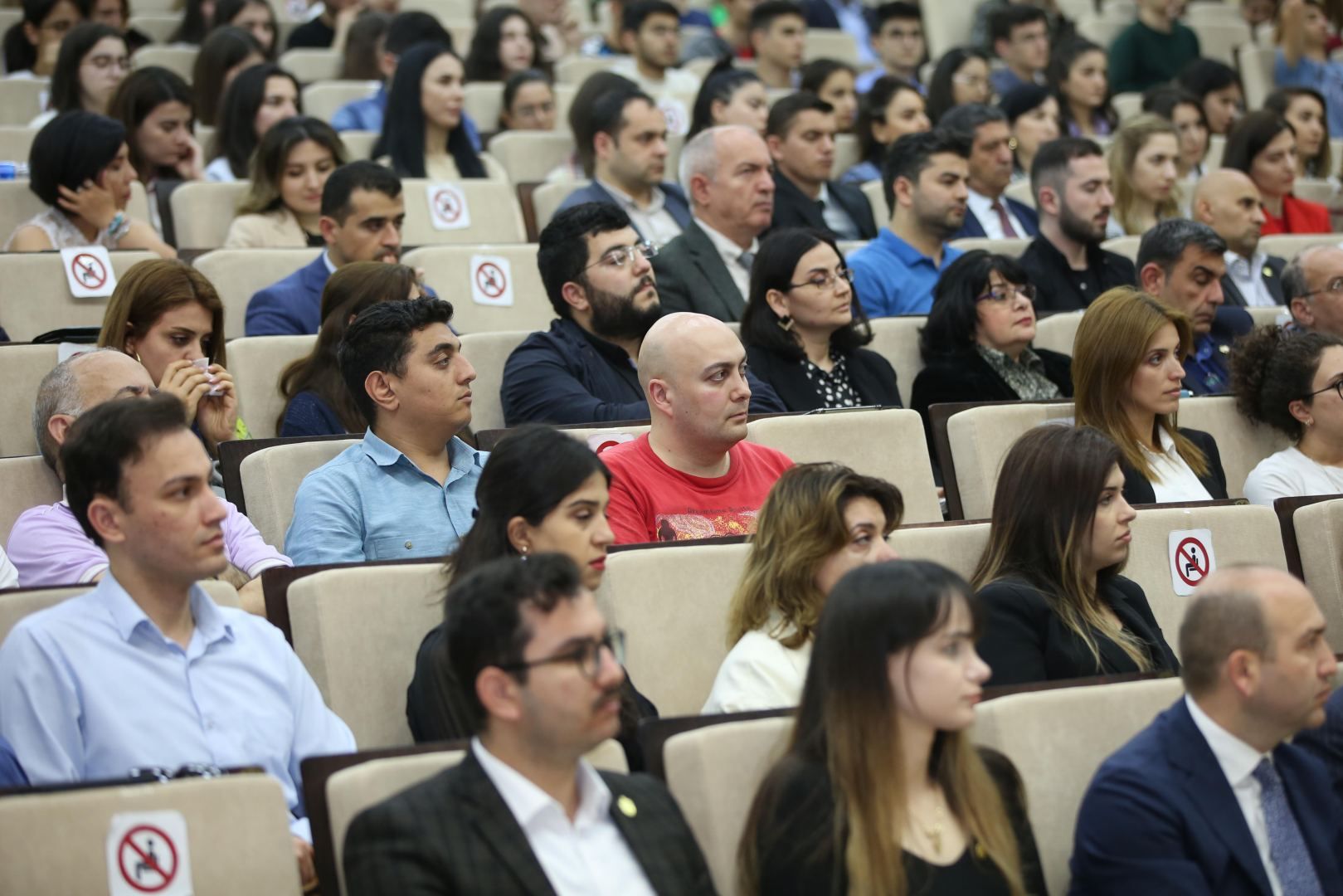 Baku Higher Oil School marks May 28 - Independence Day [PHOTO] - Gallery Image