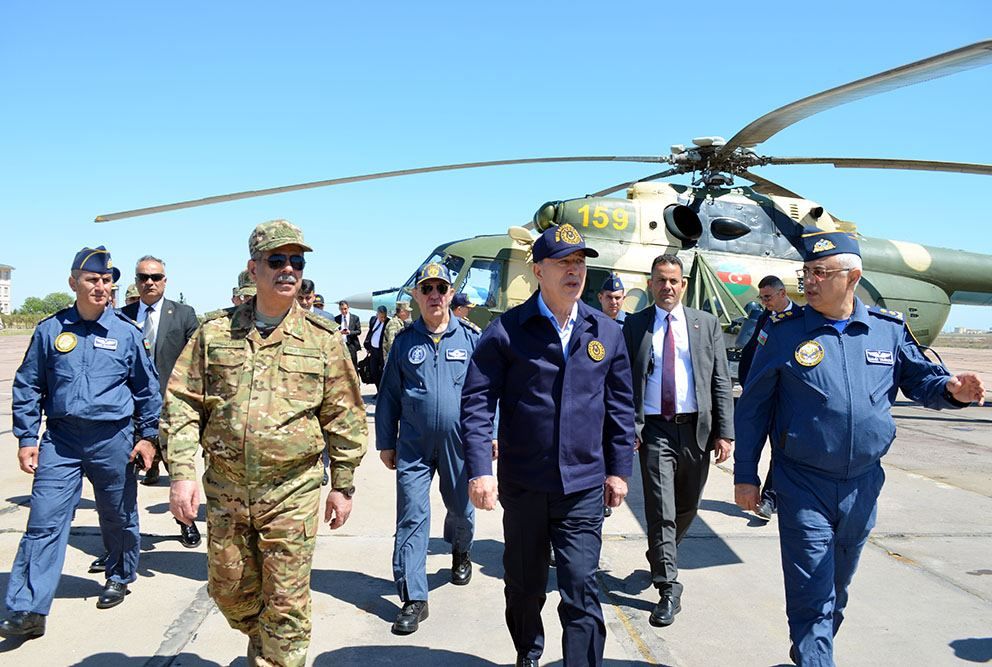 Turkish National Defense Minister's visit to Azerbaijan ends [UPDATE]