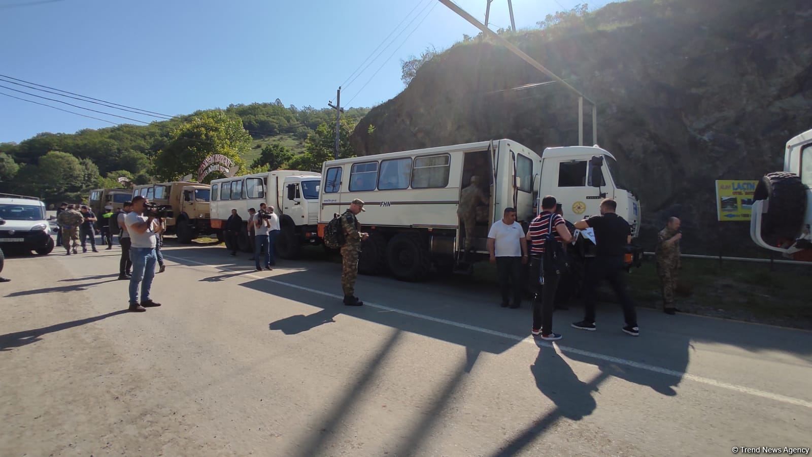 Foreign diplomats in Azerbaijan traveling to de-occupied Kalbajar to see aftermath of Armenian occupation [PHOTO]