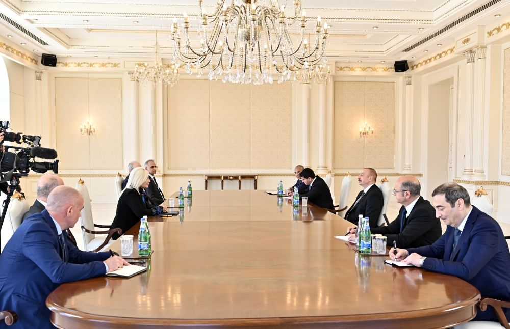 President Ilham Aliyev receives Serbian deputy premier [UPDATE]