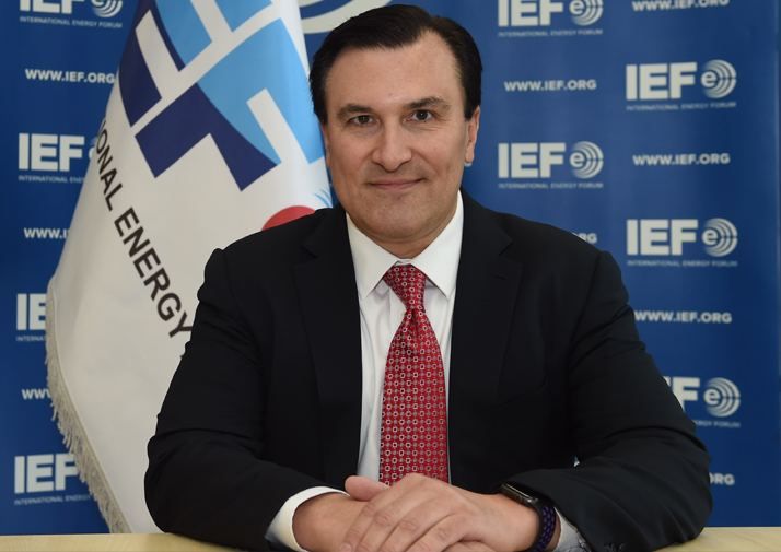 IEF Secretary General talks investments under decarbonization plan at Baku Energy Forum