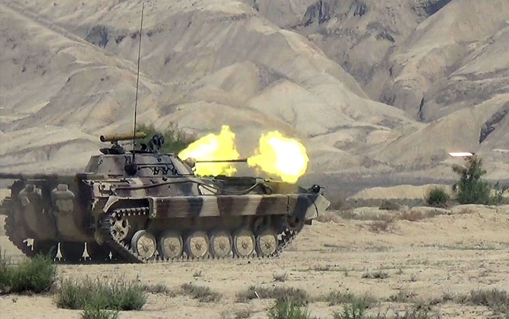 Azerbaijan's Land Forces hold live-fire tactical exercises [VIDEO]