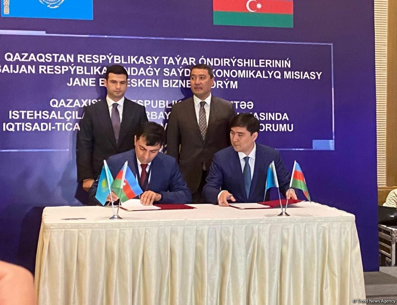 Azerbaijan, Kazakhstan ink several accords on economic cooperation [PHOTO] - Gallery Image
