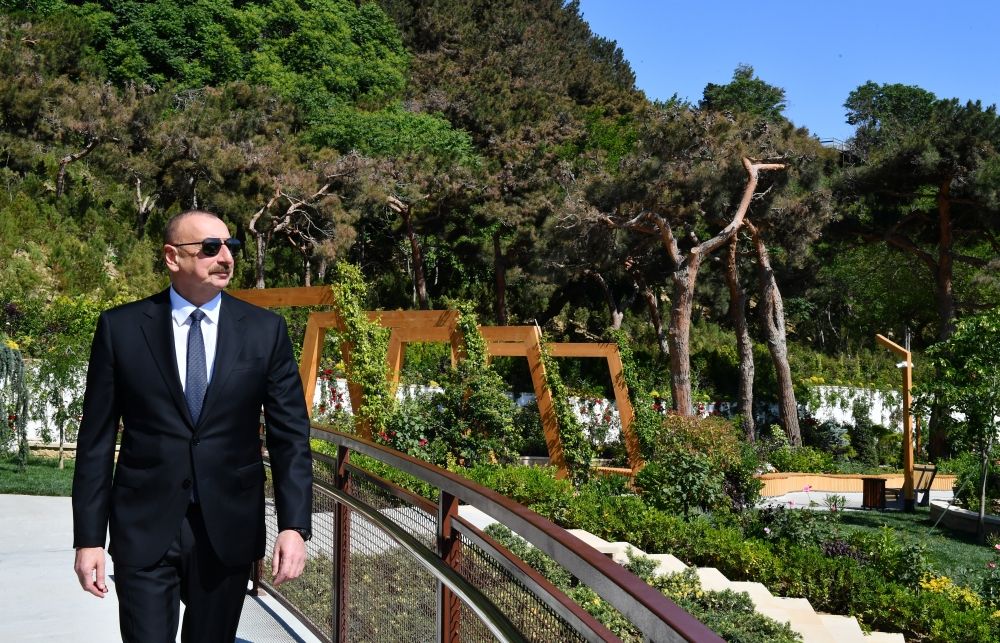Azerbaijani president views Baku's new Chambarakand park [PHOTO/VIDEO]