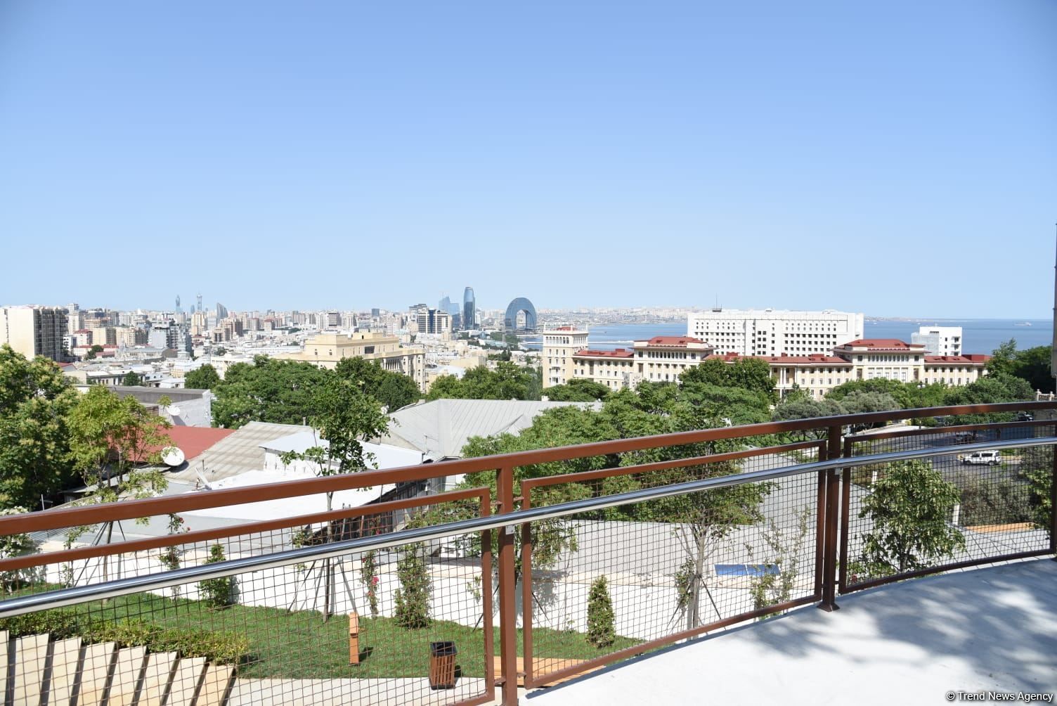 Slider Image 1