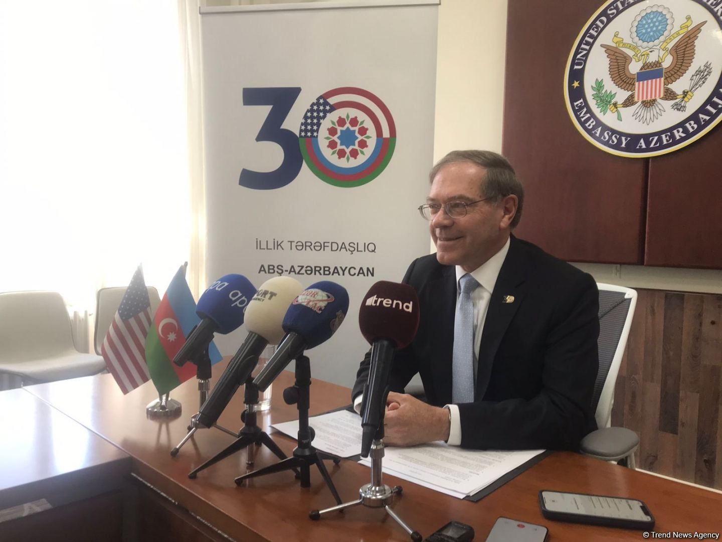 US envoy talks post-conflict peace, economy, bilateral ties