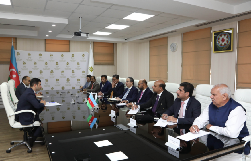 Azerbaijan to expand cooperation with Pakistan in SMB sector [PHOTO]