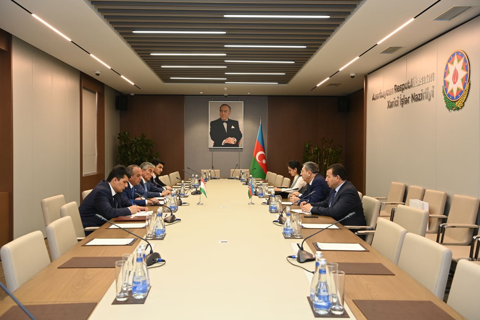 Baku, Dushanbe discuss multifaceted cooperation, prospects for economic ties