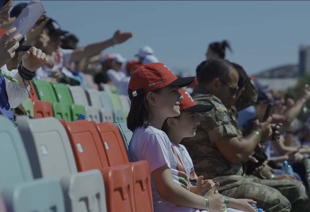 Martyr families, Karabakh war vets of Azerbaijan - honored guests at F-1 races in Baku [VIDEO]