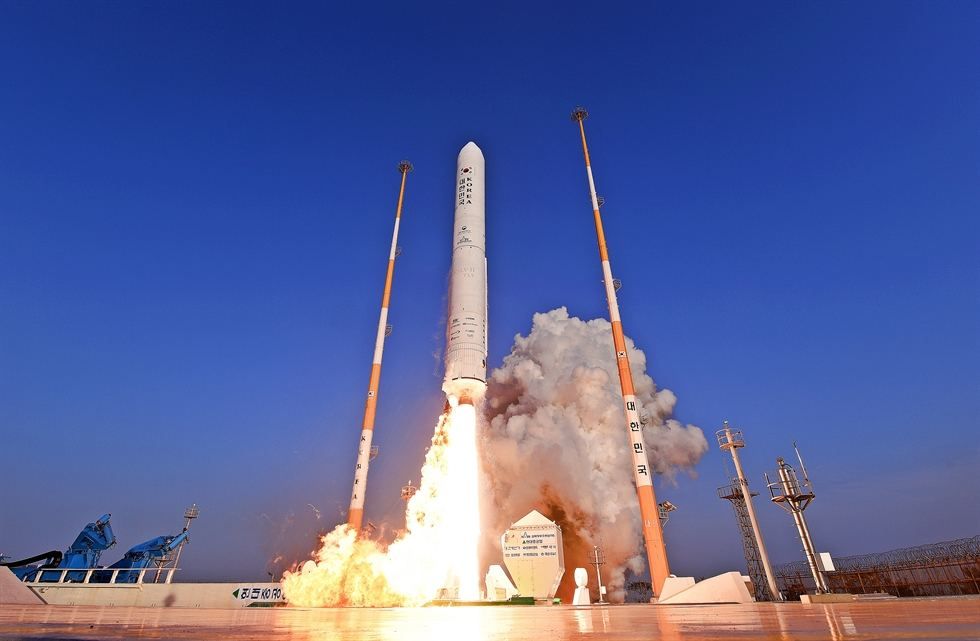 South Korea prepares for second space rocket attempt