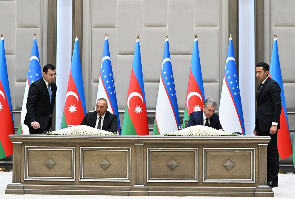 Azerbaijan, Uzbekistan sign documents [UPDATE]