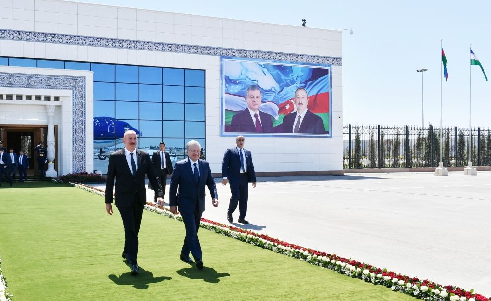 Azerbaijan looks eastward for consolidation in the west