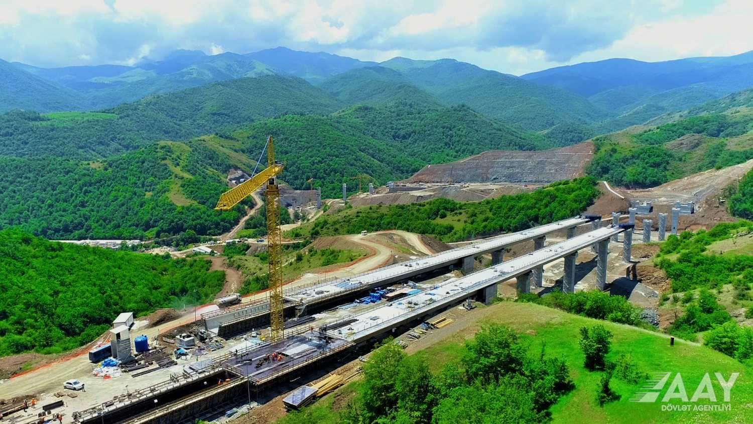 Construction of Ahmadbayli-Fuzuli-Shusha road underway in liberated lands [PHOTO/VIDEO]