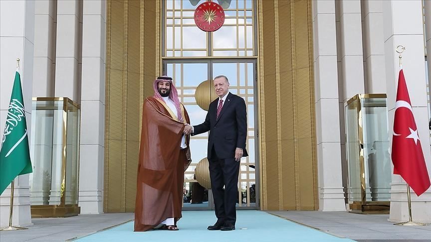 Erdogan meets Saudi crown prince in Ankara