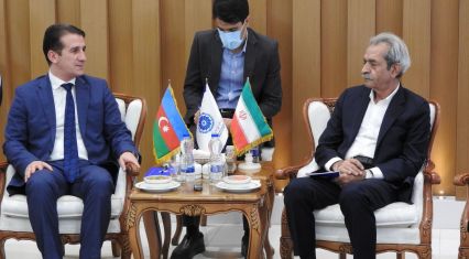 Azerbaijan invites Iranian companies to invest in Karabakh and East Zangazur regions
