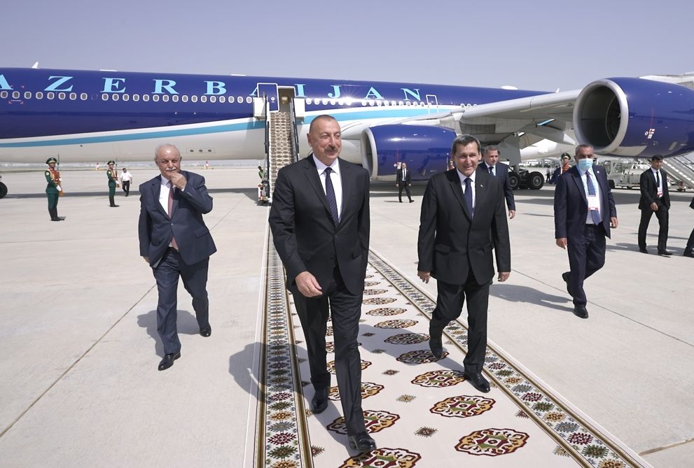 President llham Aliyev arrives in Turkmenistan for a visit [PHOTO/VIDEO]