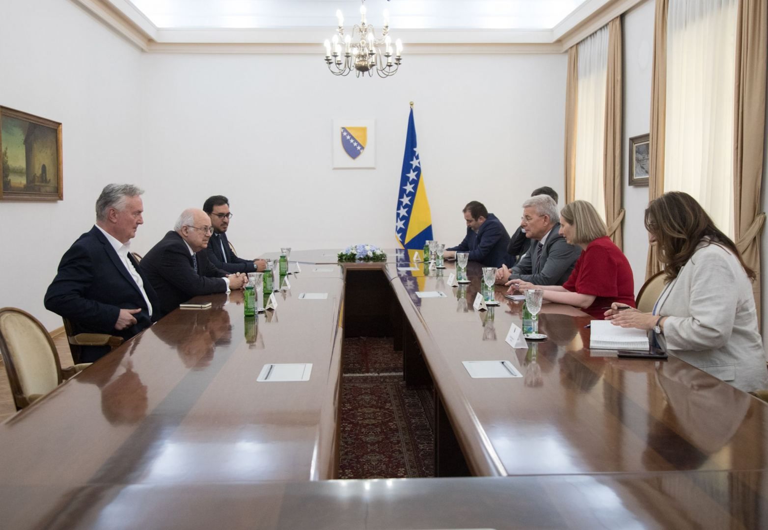 BiH official hails Nizami Ganjavi Int'l Center [PHOTO]